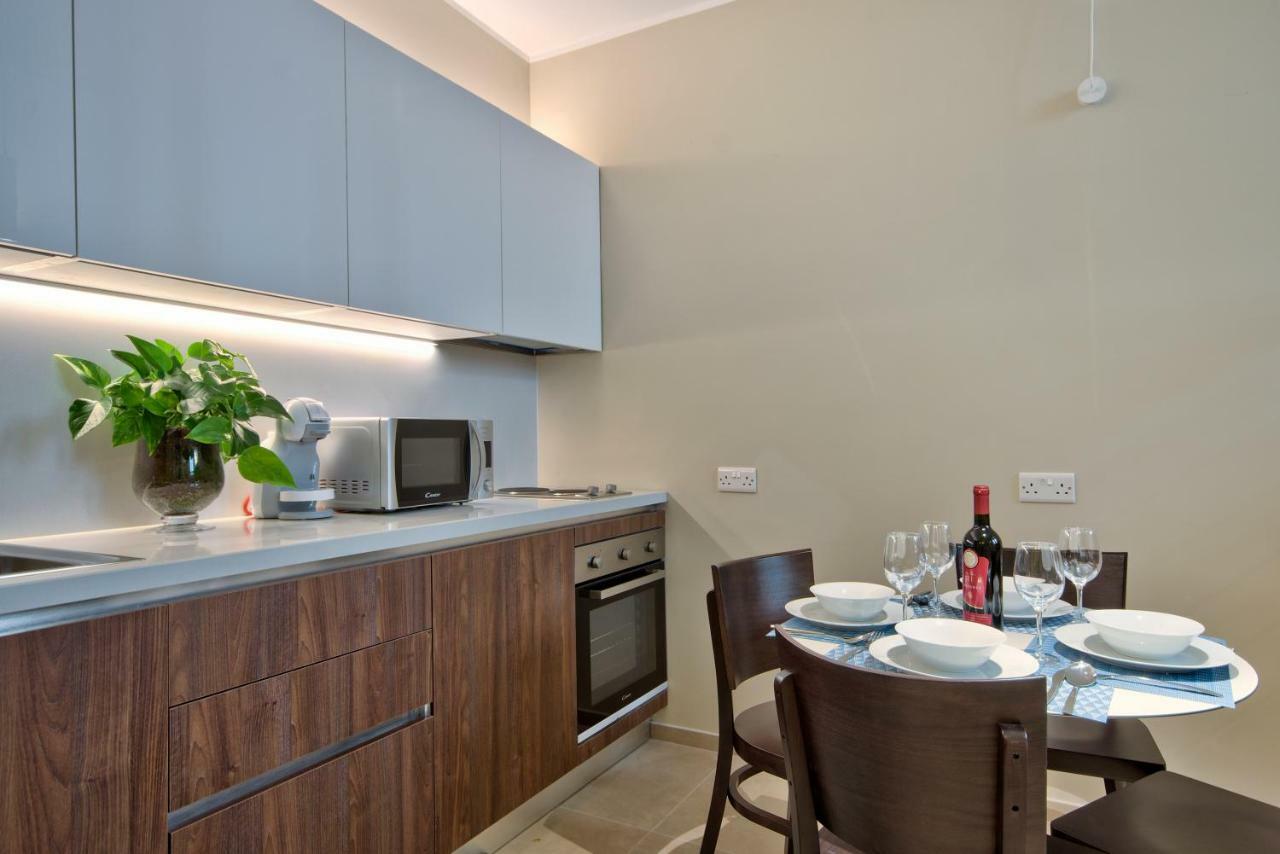 Spinola Park - The One Bedroom Loft Saint Julian's Eksteriør billede